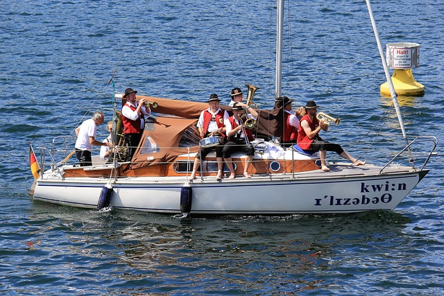 与此同时 与此同时